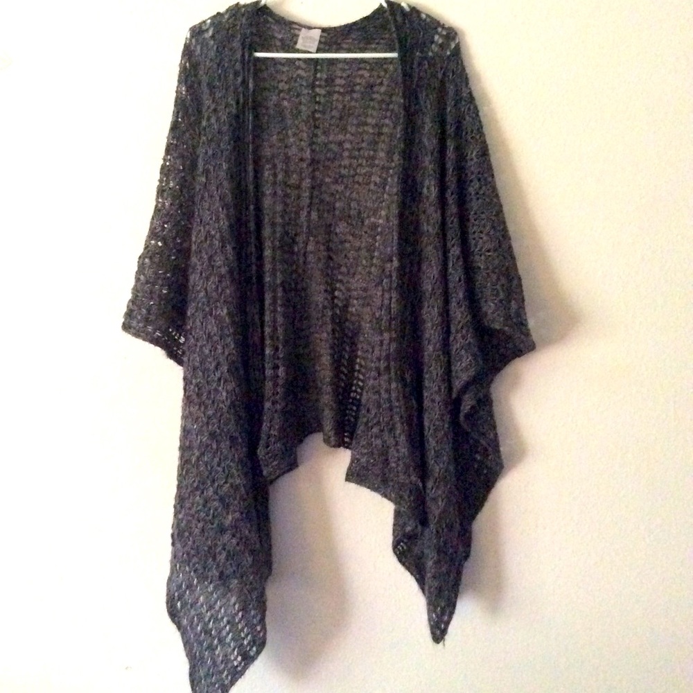 Gray knit shawl